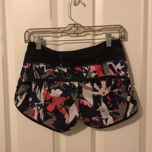 lululemon speed up shorts